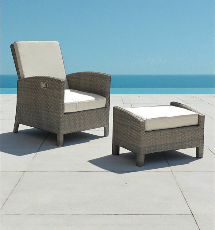 Wicker Lyon Recliner Chair, all-weather wicker, outdoor lounge chair for patio and garden