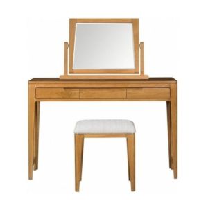 Elegant Dressing Table