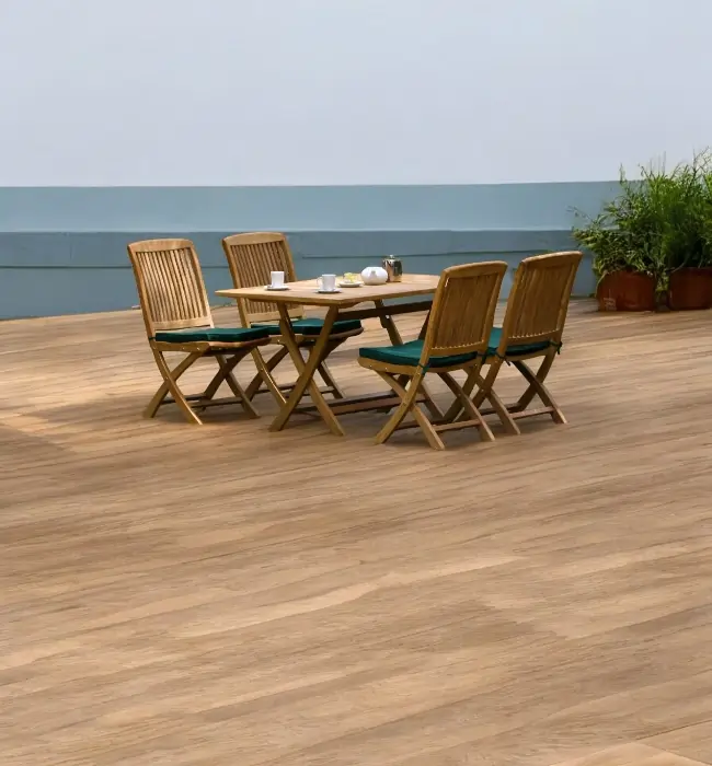 wooden-outdoor-foliding-table-and-chairs