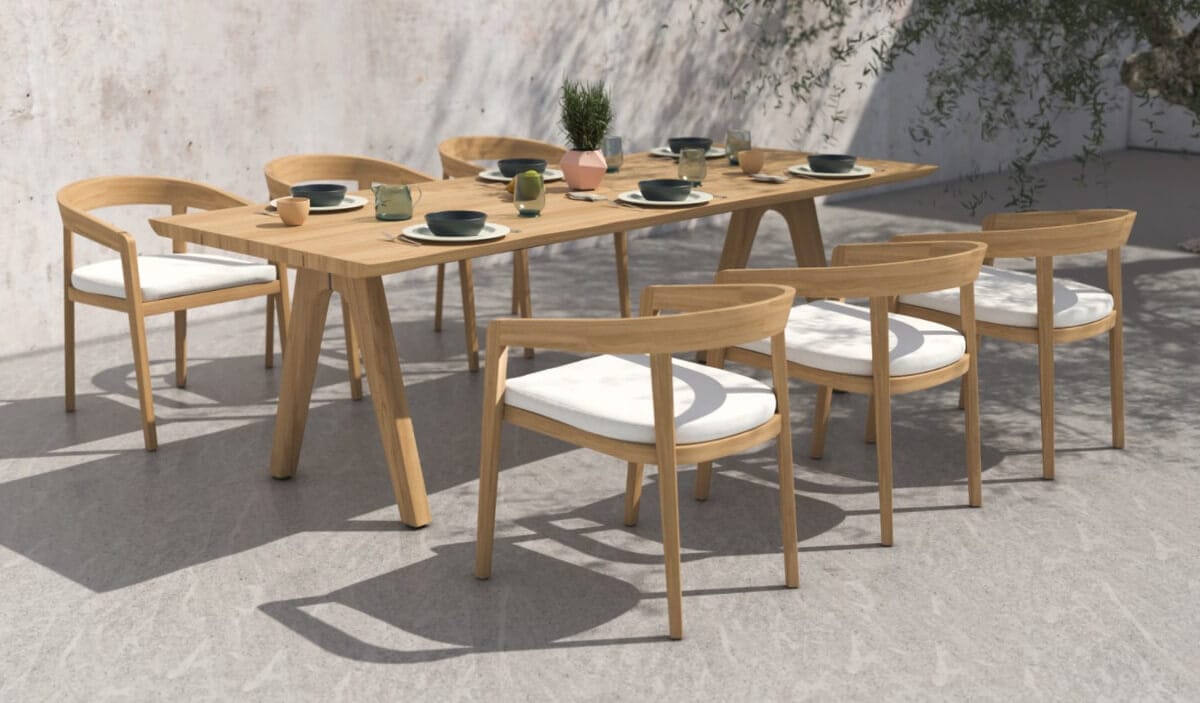 Teak outdoor dining set for garden and patio living in Malaysia